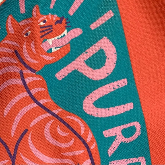 Tiger Pillow Cover | Pink / Orange Jungle Decor NWT - Picture 13 of 14